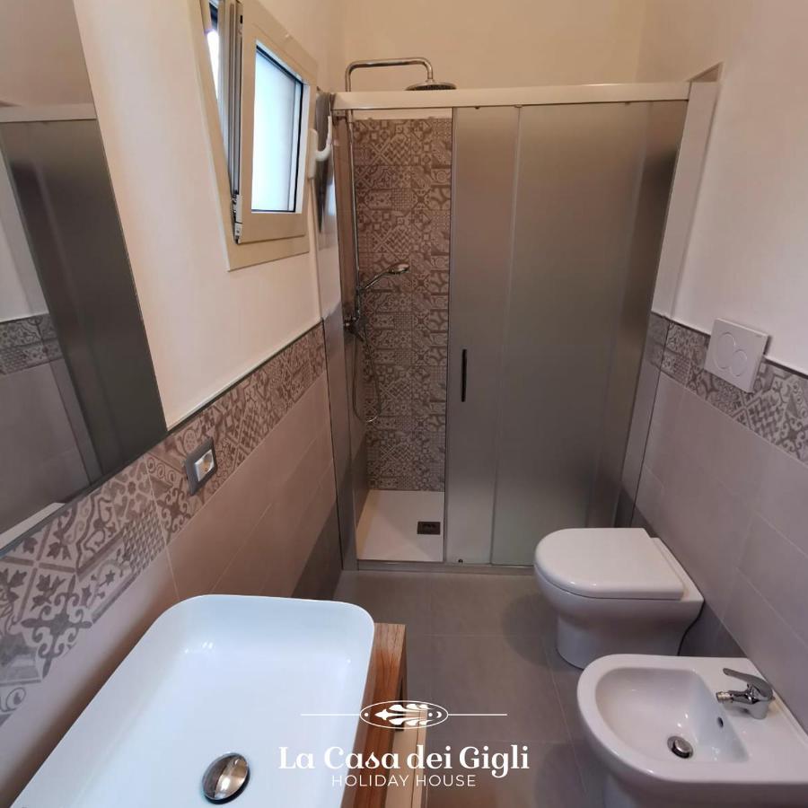 La Casa Dei Gigli Villa Lecce Bagian luar foto